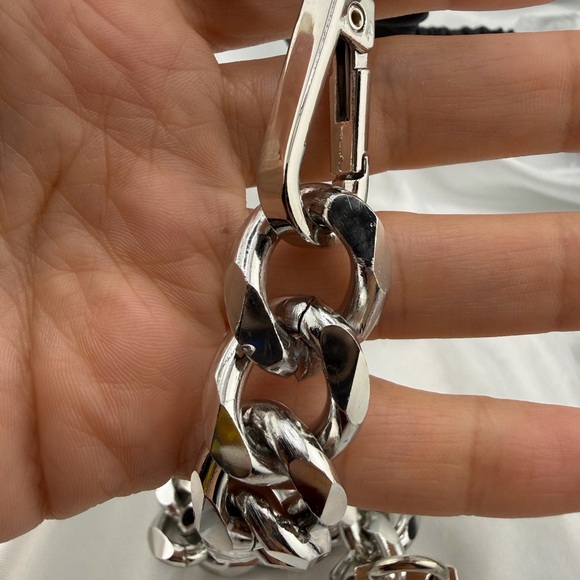 Silver Chain Belt - Picture 7 of 8